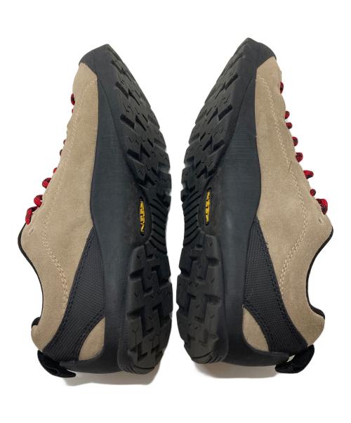 KEEN（キーン）KEEN (キーン) ジャスパー スニーカー　スポーツ　アウトドア ブラウン サイズ:US 7の古着・服飾アイテム