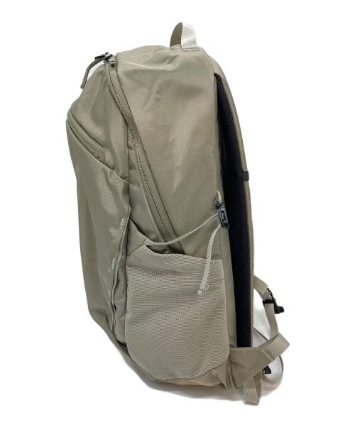 THE NORTH FACE（ザ ノース フェイス）THE NORTH FACE (ザ ノース フェイス) リュック Mercury 16 バックパック　スポーツ　アウトドア グレー サイズ:実寸参照の古着・服飾アイテム