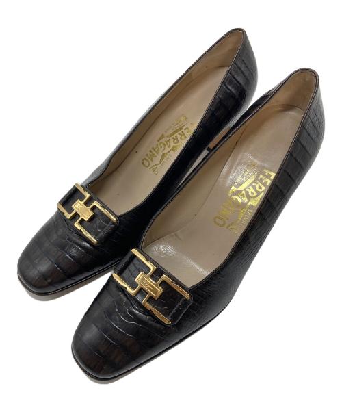 Salvatore Ferragamo（サルヴァトーレ フェラガモ）Salvatore Ferragamo (サルヴァトーレ フェラガモ) クロコ型押しパンプス　ガンチーニ イタリア製 ブラック サイズ:7の古着・服飾アイテム