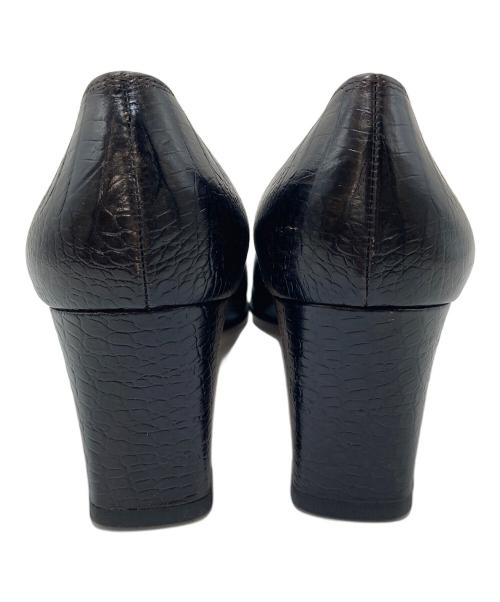 Salvatore Ferragamo（サルヴァトーレ フェラガモ）Salvatore Ferragamo (サルヴァトーレ フェラガモ) クロコ型押しパンプス　ガンチーニ イタリア製 ブラック サイズ:7の古着・服飾アイテム