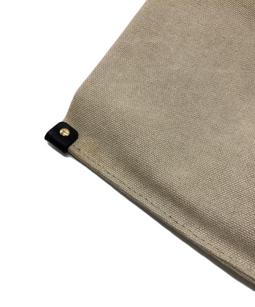 IACUCCI（イアクッチ）IACUCCI (イアクッチ) ソルベット L CORDURA/RUGA トートバッグ　イタリア製 ベージュ×ブラック サイズ:実寸参照の古着・服飾アイテム