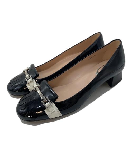 TOD'S（トッズ）TOD'S (トッズ) パテントレザーローファー　ローヒールパンプス ブラック サイズ:EU37の古着・服飾アイテム