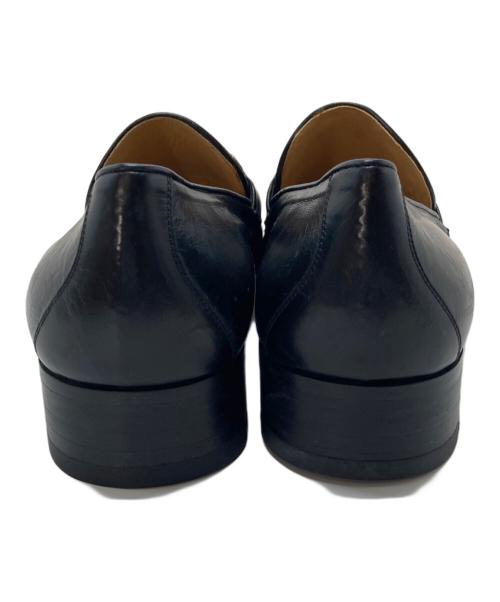 GUCCI（グッチ）GUCCI (グッチ) GGロゴビットローファー　レザーシューズ ブラック サイズ:43.5   （M）の古着・服飾アイテム