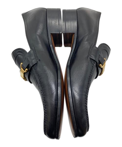 GUCCI（グッチ）GUCCI (グッチ) GGロゴビットローファー　レザーシューズ ブラック サイズ:43.5   （M）の古着・服飾アイテム