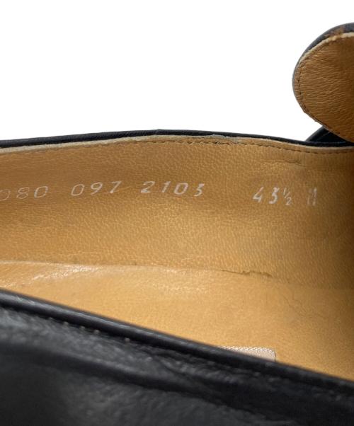 GUCCI（グッチ）GUCCI (グッチ) GGロゴビットローファー　レザーシューズ ブラック サイズ:43.5   （M）の古着・服飾アイテム