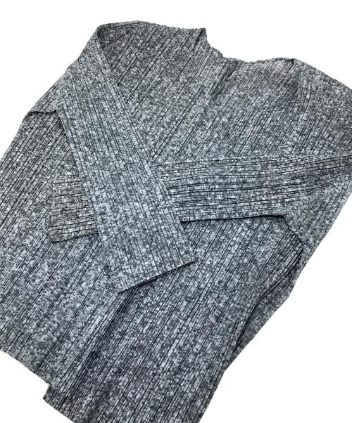 PLEATS PLEASE（プリーツプリーズ）PLEATS PLEASE (プリーツプリーズ) プリーツカーディガン　デザインカーディガン　日本製 グレー サイズ:3の古着・服飾アイテム