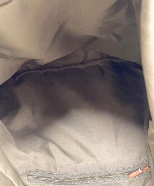 OUTDOOR（アウトドア）OUTDOOR (アウトドア) Risley (リズレー) フリルショルダーバッグ KHAKI×BEIGE サイズ:実寸参照の古着・服飾アイテム