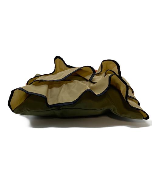 OUTDOOR（アウトドア）OUTDOOR (アウトドア) Risley (リズレー) フリルショルダーバッグ KHAKI×BEIGE サイズ:実寸参照の古着・服飾アイテム