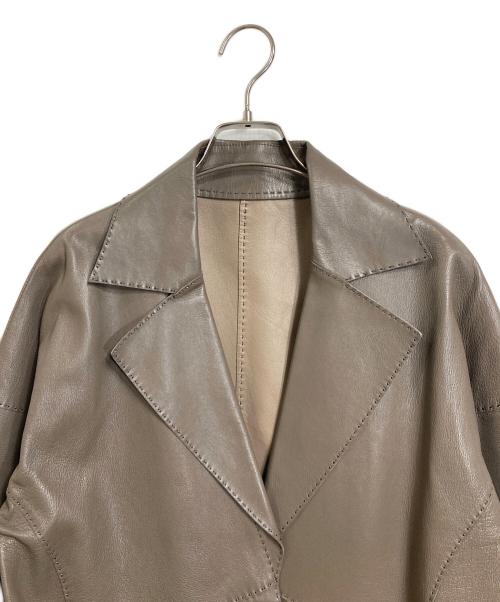 DAMA collection（ダーマコレクション）DAMA collection (ダーマコレクション) ラムレザーコート　ロングコート ベージュ サイズ:2の古着・服飾アイテム