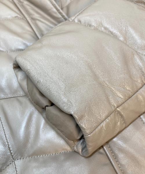 DAMA collection（ダーマコレクション）DAMA collection (ダーマコレクション) ラムレザーダウンコート　ダウンコート　アウター ベージュ サイズ:13ARの古着・服飾アイテム