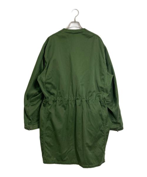 ミリタリーコート（ミリタリーコート）ミリタリーコート (ミリタリーコート) 【古着】スウェーデン軍ミリタリーコート　ノーカラーコート　リペア有 オリーブ サイズ:C150（実寸参照）の古着・服飾アイテム