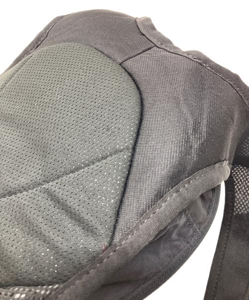 SALOMON（サロモン）SALOMON (サロモン) トレイルリュック TRAIL10 リュック　スポーツ　アウトドア ブラック サイズ:実寸参照の古着・服飾アイテム