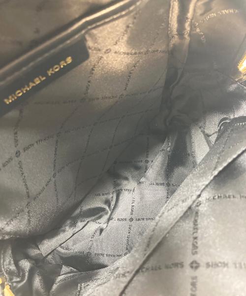 MICHAEL KORS（マイケル・コース）MICHAEL KORS  (マイケル・コース) リュック　MK ロゴバッグ　総柄 ブラック×ブラウン サイズ:実寸参照の古着・服飾アイテム