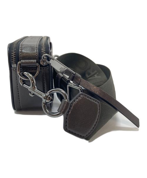 MARC JACOBS（マークジェイコブズ）MARC JACOBS (マークジェイコブズ) SNAPSHOT　スナップショット　ショルダーバッグ　ミニバッグ ブラウン サイズ:実寸参照の古着・服飾アイテム