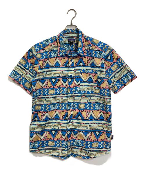 Patagonia（パタゴニア）Patagonia (パタゴニア) 半袖総柄シャツ　スポーツ　アウトドア　オーガニックコットン マルチカラー サイズ:Mの古着・服飾アイテム