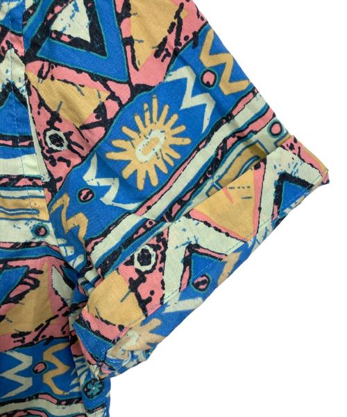 Patagonia（パタゴニア）Patagonia (パタゴニア) 半袖総柄シャツ　スポーツ　アウトドア　オーガニックコットン マルチカラー サイズ:Mの古着・服飾アイテム