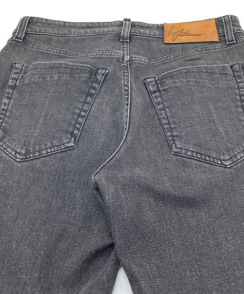 YCHAI（イカイ）YCHAI (イカイ) ヴィンテージウォッシュテーパードフィットストレッチブラックデニム グレー サイズ:30の古着・服飾アイテム