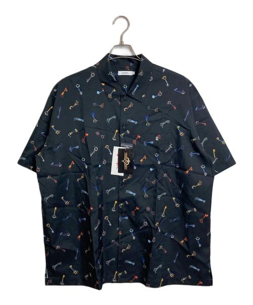 graniph（グラニフ）graniph (グラニフ) KINGDOM HEARTS (キングダムハーツ) キーブレード｜ビッグシルエットポリトロ半袖シャツ　キンハ ブラック サイズ:XLの古着・服飾アイテム