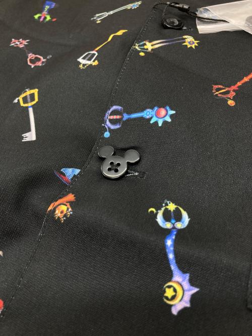 graniph（グラニフ）graniph (グラニフ) KINGDOM HEARTS (キングダムハーツ) キーブレード｜ビッグシルエットポリトロ半袖シャツ　キンハ ブラック サイズ:XLの古着・服飾アイテム
