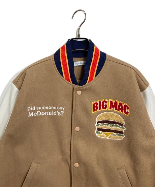 graniph（グラニフ）graniph (グラニフ) マクドナルド (マクドナルド) ハンバーガーズ｜スタジアムジャンパー BIG MAC 第４弾 完売品 2024 McDonald's ベージュ サイズ:Mの古着・服飾アイテム