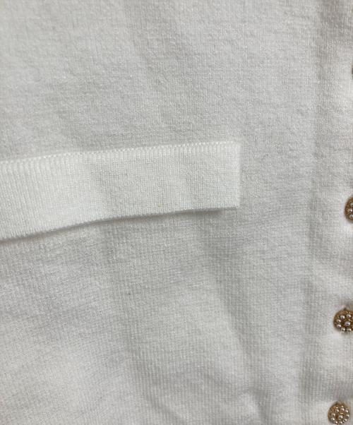 Snidel（スナイデル）Snidel (スナイデル) クロップドハーフスリーブカーデ　ショート丈 ホワイト サイズ:FREEの古着・服飾アイテム