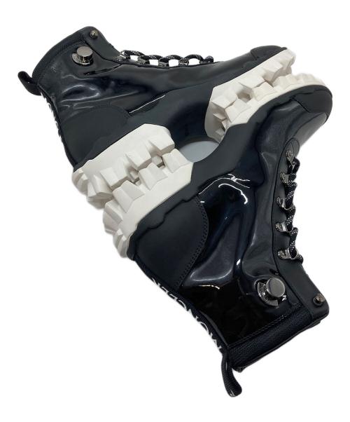 MONCLER（モンクレール）MONCLER (モンクレール) HELIS エナメルマウンテンブーツ ブラック サイズ:39の古着・服飾アイテム