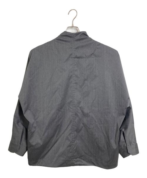 uniform experiment（ユニフォームエクスペリメント）uniform experiment REFINED PIPING TRACK JACKET  パイピングトラックジャケット　トラックジャケット　アウター　ライトアウター　ダブルジップ　日本製 グレー サイズ:2の古着・服飾アイテム