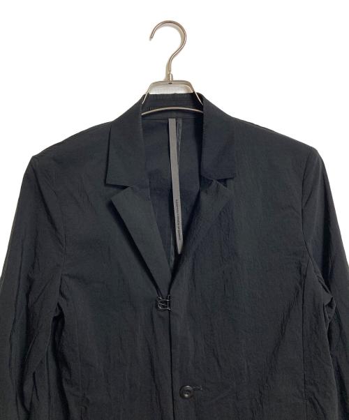 KAZUYUKI KUMAGAI ATTACHMENT（カズユキクマガイ アタッチメント）KAZUYUKI KUMAGAI ATTACHMENT (カズユキクマガイ アタッチメント) 強撚ドライポプリン 2Bジャケット ブラック サイズ:2の古着・服飾アイテム