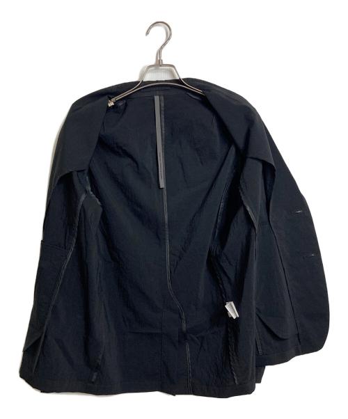 KAZUYUKI KUMAGAI ATTACHMENT（カズユキクマガイ アタッチメント）KAZUYUKI KUMAGAI ATTACHMENT (カズユキクマガイ アタッチメント) 強撚ドライポプリン 2Bジャケット ブラック サイズ:2の古着・服飾アイテム