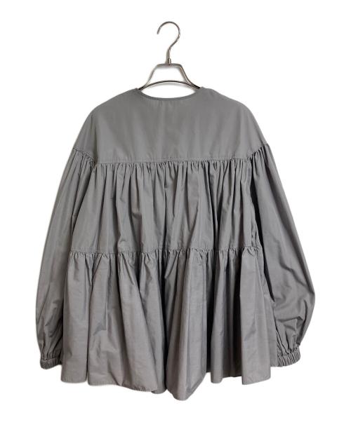 YORI（ヨリ）yori (ヨリ) ボリュームギャザーブラウス グレー サイズ:FREEの古着・服飾アイテム