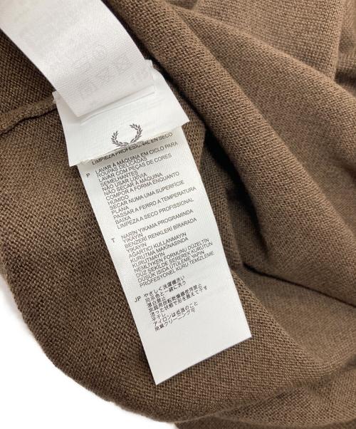 FRED PERRY（フレッドペリー）FRED PERRY (フレッドペリー) Classic Crew Neck Jumper クル-ネックニット ブラウン サイズ:Mの古着・服飾アイテム