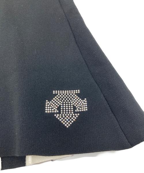 DESCENTE GOLF（デサントゴルフ）DESCENTE GOLF (デサントゴルフ) バックプリーツ ニットスカート　LUXE COLLECTION ブラック サイズ:Mの古着・服飾アイテム