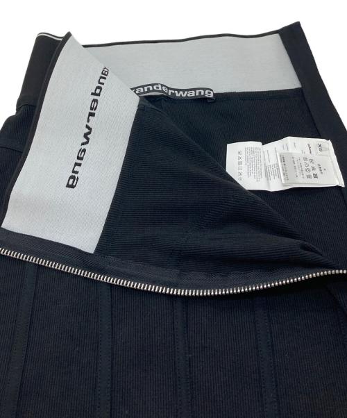 ALEXANDER WANG（アレキサンダー・ワン）ALEXANDER WANG (アレキサンダー・ワン) ロゴセットアップ　ブラトップ　ノンワイヤー ブラック サイズ:XSの古着・服飾アイテム