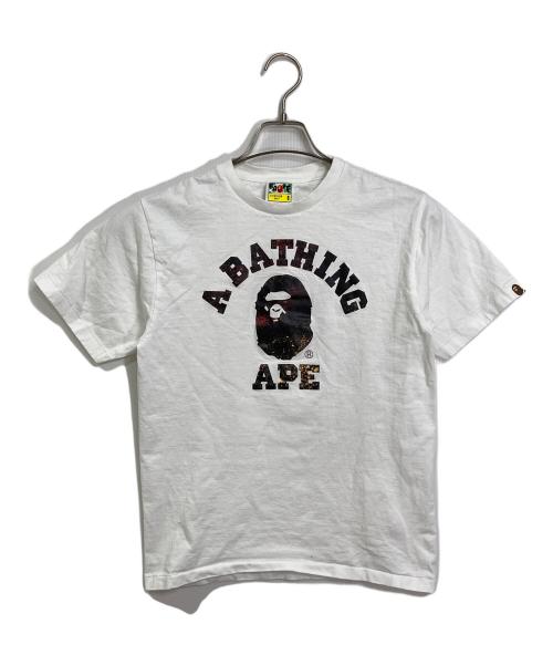A BATHING APE（アベイシングエイプ）A BATHING APE (アベイシングエイプ) ギャラリー限定Tシャツ YOPPI 半袖カットソー　Tシャツ　Tee  日本製 ホワイト サイズ:Sの古着・服飾アイテム