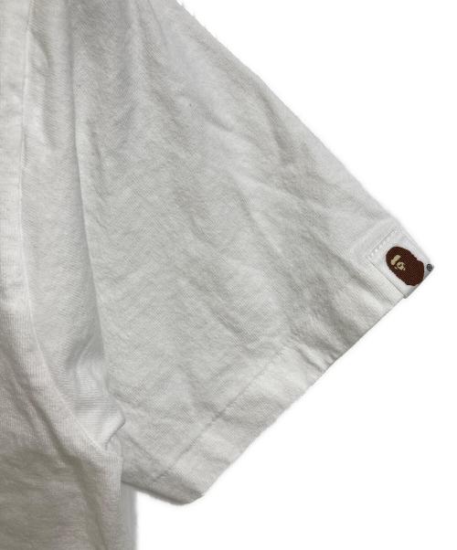 A BATHING APE（アベイシングエイプ）A BATHING APE (アベイシングエイプ) ギャラリー限定Tシャツ YOPPI 半袖カットソー　Tシャツ　Tee  日本製 ホワイト サイズ:Sの古着・服飾アイテム