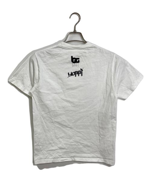 A BATHING APE（アベイシングエイプ）A BATHING APE (アベイシングエイプ) ギャラリー限定Tシャツ YOPPI 半袖カットソー　Tシャツ　Tee  日本製 ホワイト サイズ:Sの古着・服飾アイテム