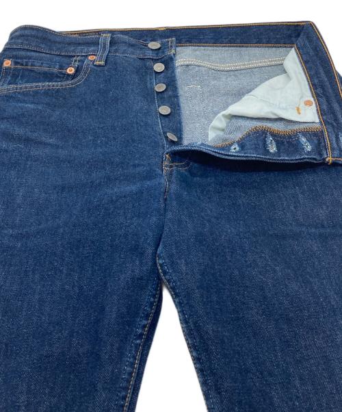 LEVI'S（リーバイス）LEVI'S (リーバイス) 501デニムパンツ　USA製 00年製 ボタン裏553 サンベニート工場　USA製 インディゴ サイズ:W32 L32の古着・服飾アイテム