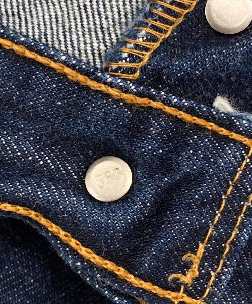 LEVI'S（リーバイス）LEVI'S (リーバイス) 501デニムパンツ　USA製 00年製 ボタン裏553 サンベニート工場　USA製 インディゴ サイズ:W32 L32の古着・服飾アイテム