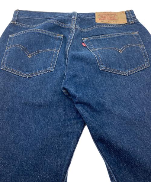 LEVI'S（リーバイス）LEVI'S (リーバイス) デニムパンツ　 USA製 00年製 ボタン裏553 サンベニート工場 インディゴ サイズ:W31 L32の古着・服飾アイテム