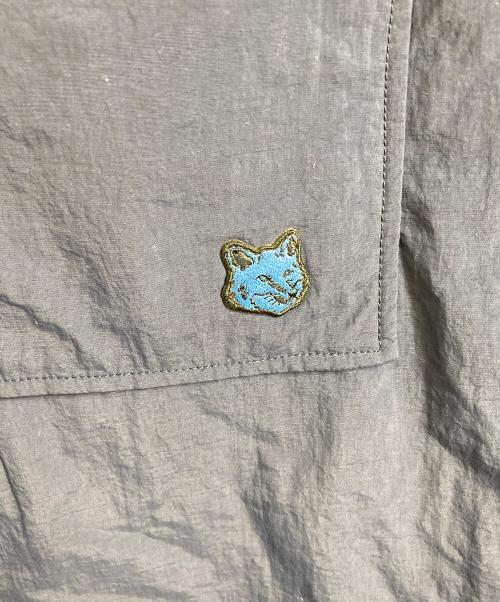 maison kitsune（メゾンキツネ）MAISON KITSUNE (メゾンキツネ) クリスピーナイロンパデッドシャツ　長袖シャツ　中綿シャツ　アウター ネイビー サイズ:Sの古着・服飾アイテム