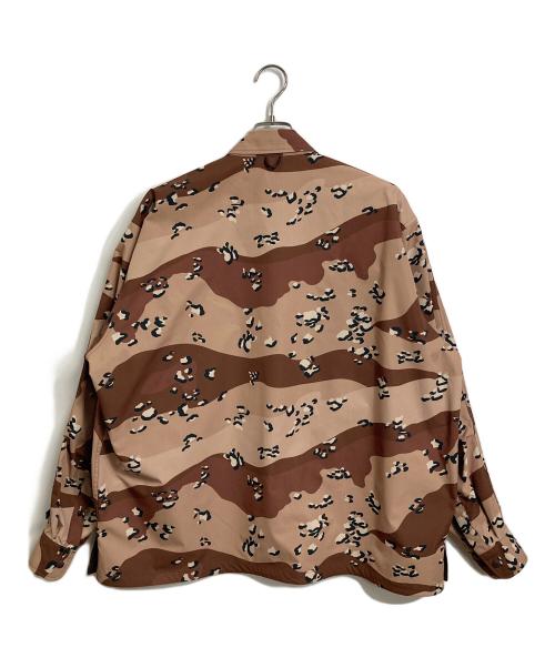 DAIWA PIER39（ダイワ ピア39）DAIWA PIER39 (ダイワ ピア39) TECH REVERSIBLE PARAMARINE JACKET カモ柄　 ブラウン チョコチップカモ サイズ:Mの古着・服飾アイテム