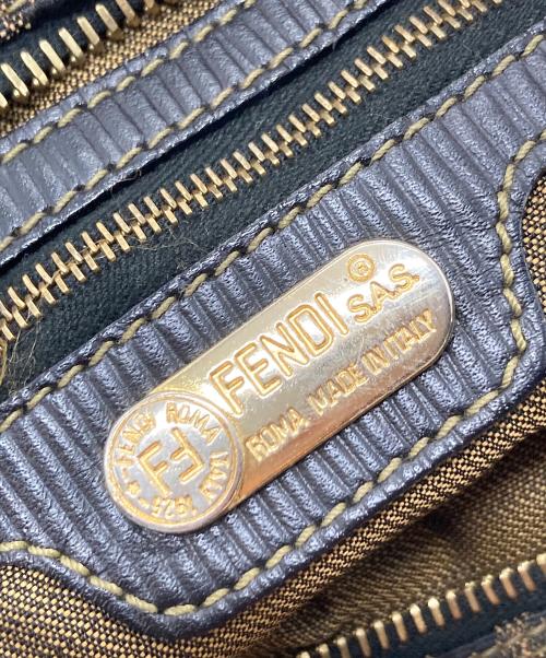 FENDI（フェンディ）FENDI (フェンディ) ハンドバッグ　ズッカ　ミニバッグ　イタリア製 ブラウン サイズ:実寸参照の古着・服飾アイテム
