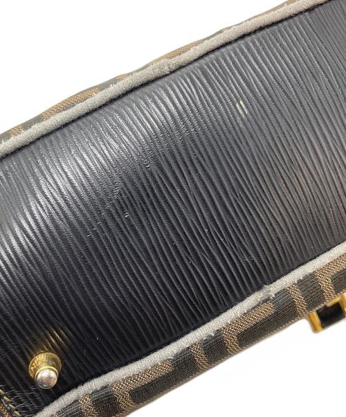 FENDI（フェンディ）FENDI (フェンディ) ハンドバッグ　ズッカ　ミニバッグ　イタリア製 ブラウン サイズ:実寸参照の古着・服飾アイテム