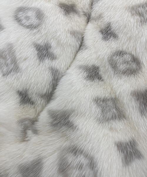 LOUIS VUITTON（ルイ ヴィトン）LOUIS VUITTON (ルイ ヴィトン) エシャルプ・モノグラミンク　モノグラム　マフラー　イタリア製 ホワイト サイズ:実寸参照の古着・服飾アイテム