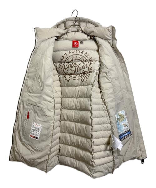 CAPE HORN（ケープホーン）CAPE HORN (ケープホーン) ダウンコート ナチュラルシェイプ ストレッチダウン　ロングコート　ロングダウンコート　アウター　ダブルジップ アイボリー サイズ:42の古着・服飾アイテム