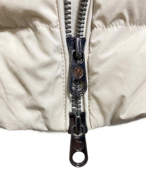 CAPE HORN（ケープホーン）CAPE HORN (ケープホーン) ダウンコート ナチュラルシェイプ ストレッチダウン　ロングコート　ロングダウンコート　アウター　ダブルジップ アイボリー サイズ:42の古着・服飾アイテム