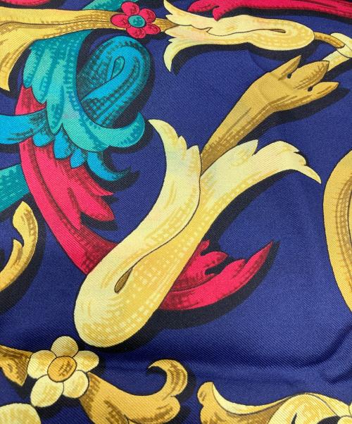 HERMES（エルメス）HERMES (エルメス) スカーフ　カレ90 轡の気品 LE MORS A LA CONETABLE ネイビー サイズ:実寸参照の古着・服飾アイテム