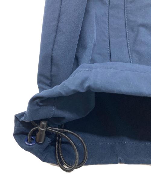 F.C.R.B.（エフシーレアルブリストル）F.C.R.B. (エフシーレアルブリストル) MLB TOUR PACKABLE ANORAK   MLBツアーパッカブルアノラックパーカー ネイビー サイズ:Lの古着・服飾アイテム