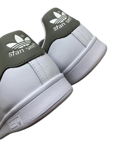 adidas（アディダス）adidas (アディダス) STAN SMITH スタンスミス ホワイト サイズ:US10 未使用品の古着・服飾アイテム