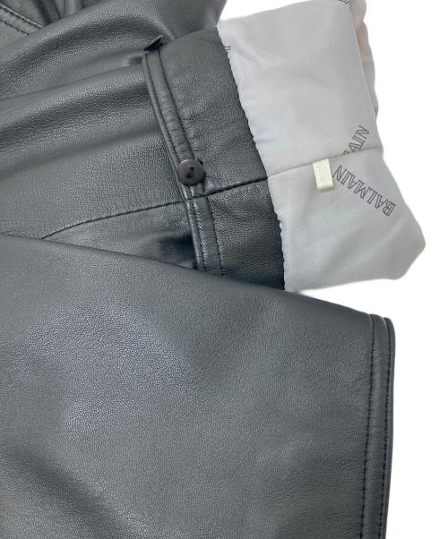 BALMAIN（バルマン）BALMAIN (バルマン) フォックスファー付きラムレザーコート ブラック サイズ:11の古着・服飾アイテム